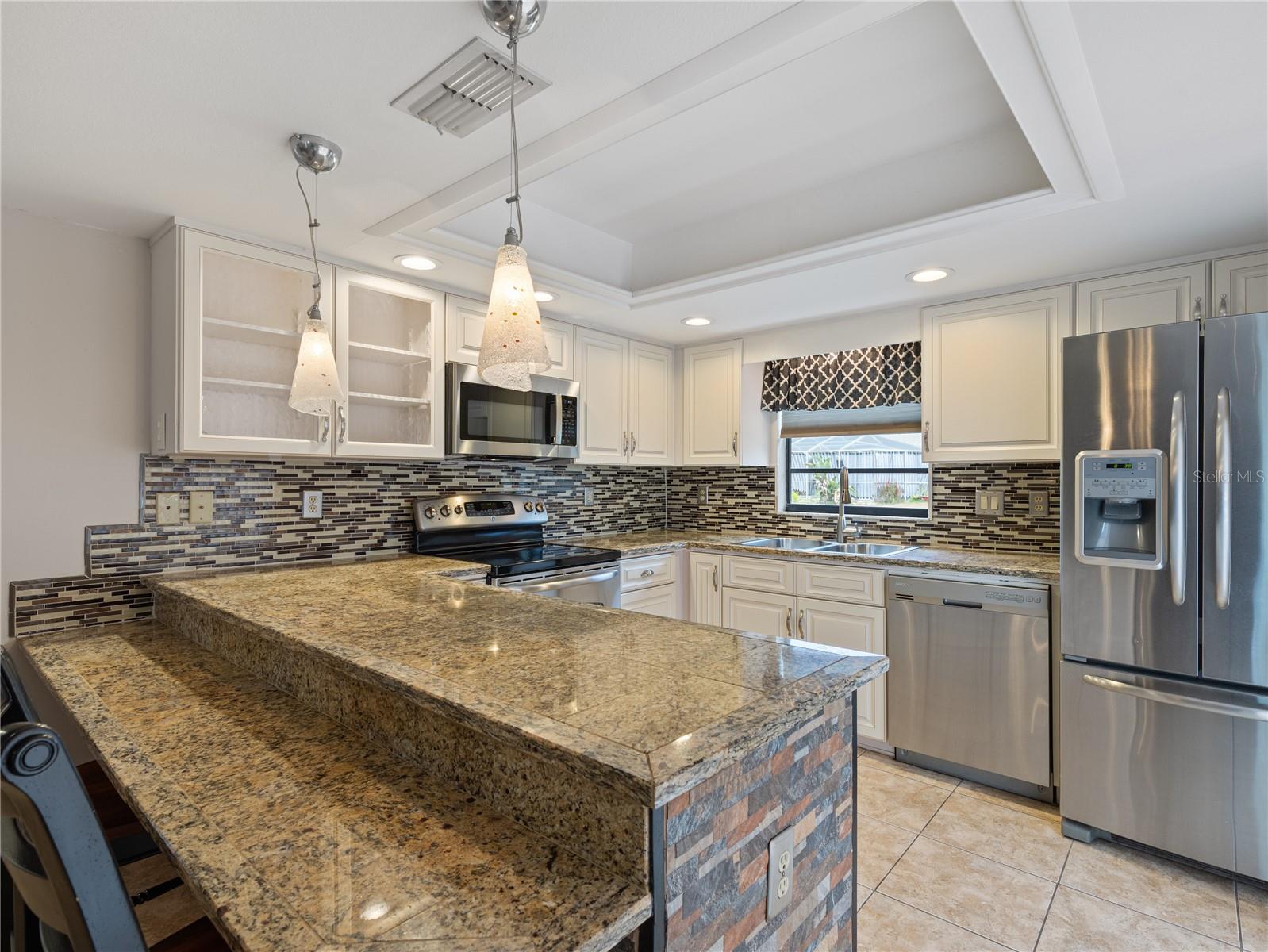 Image 24 of 59 For 37147 Foxrun Place