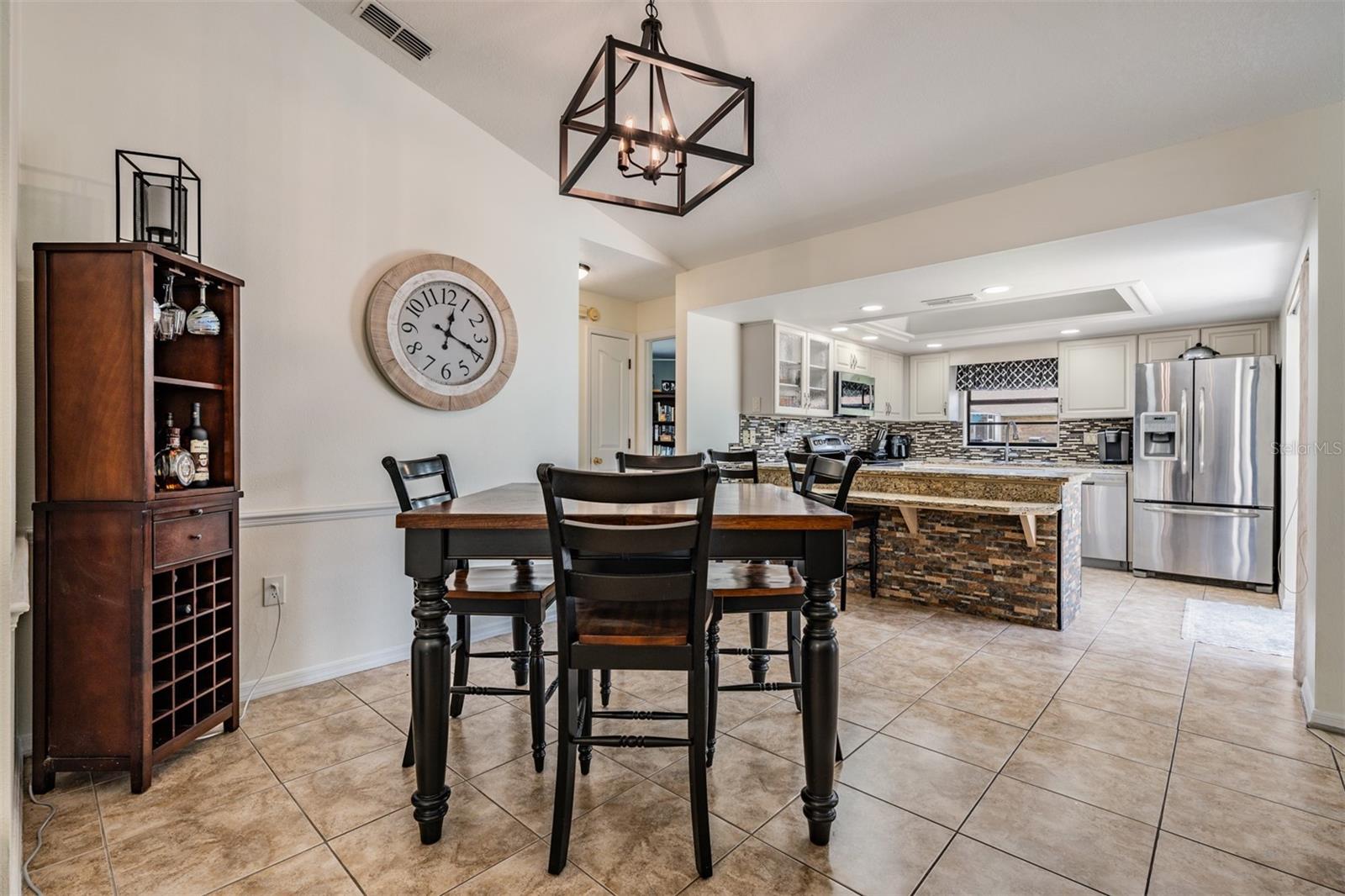 Image 25 of 59 For 37147 Foxrun Place