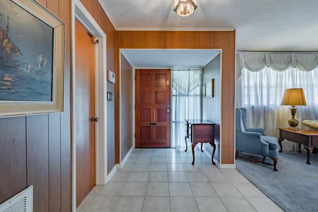 Image 14 of 50 For 5004 Hesperides Street