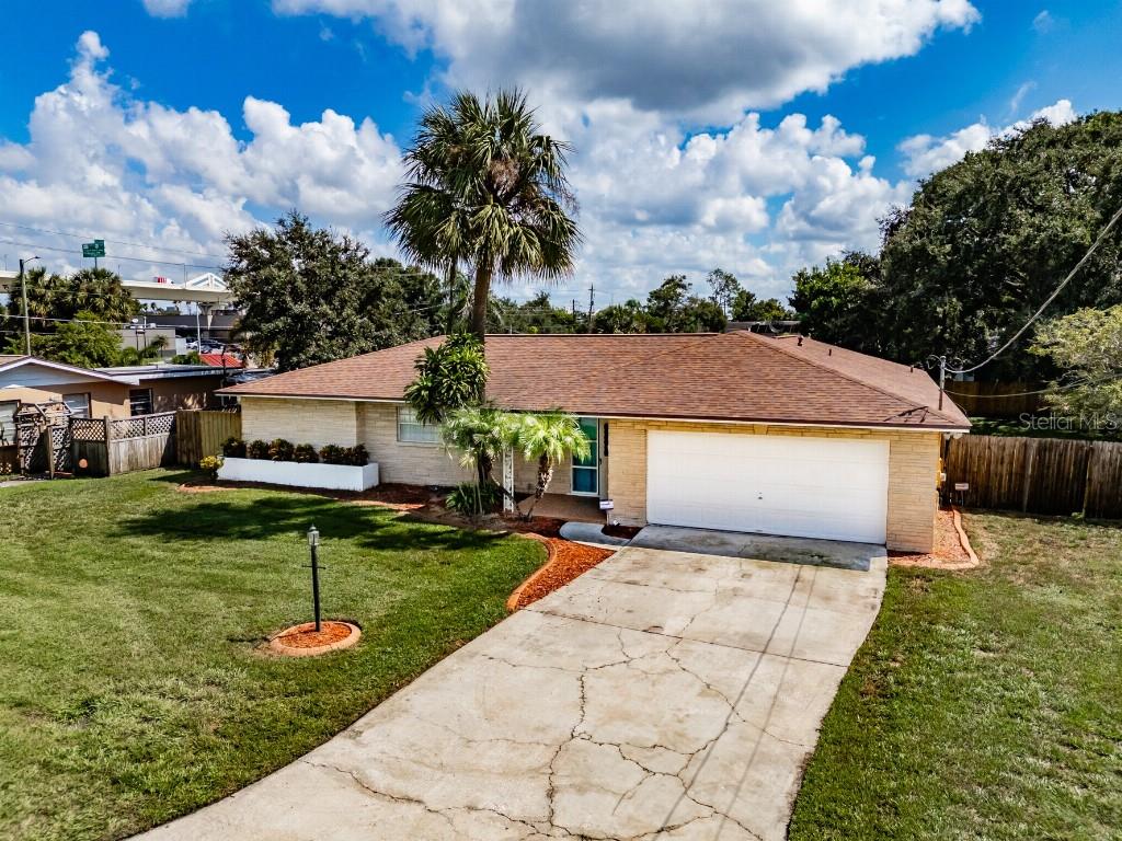Image 2 of 50 For 5004 Hesperides Street