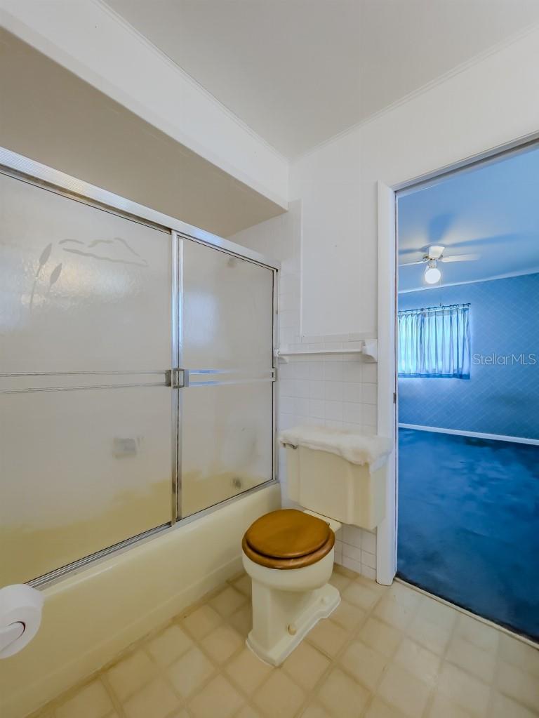 Image 33 of 50 For 5004 Hesperides Street