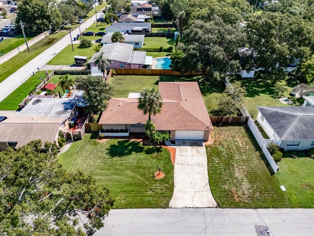 Image 5 of 50 For 5004 Hesperides Street