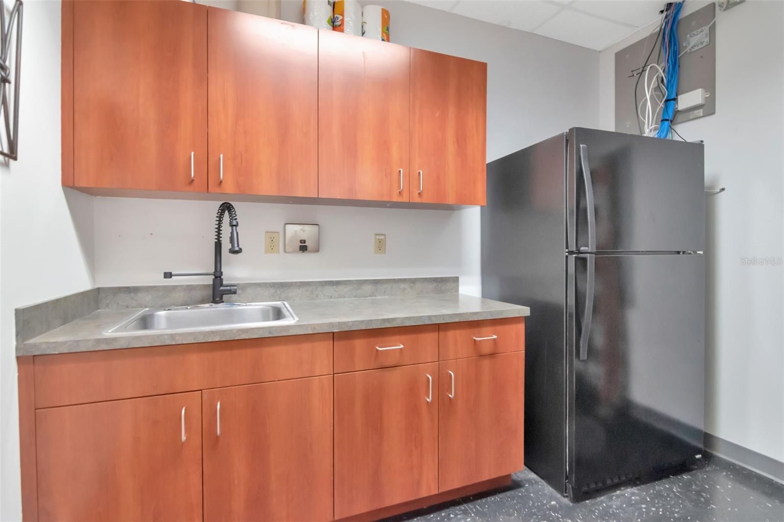 Image 13 of 35 For 1208 Kennedy Boulevard 226