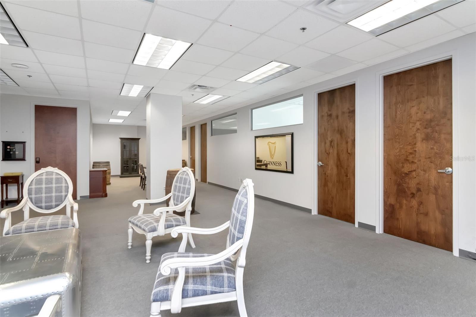 Image 22 of 35 For 1208 Kennedy Boulevard 226
