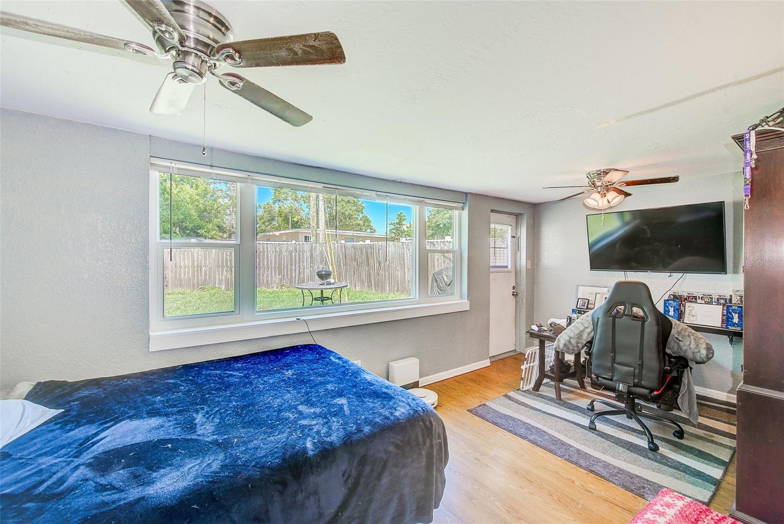 Image 14 of 25 For 10436 117th Drive