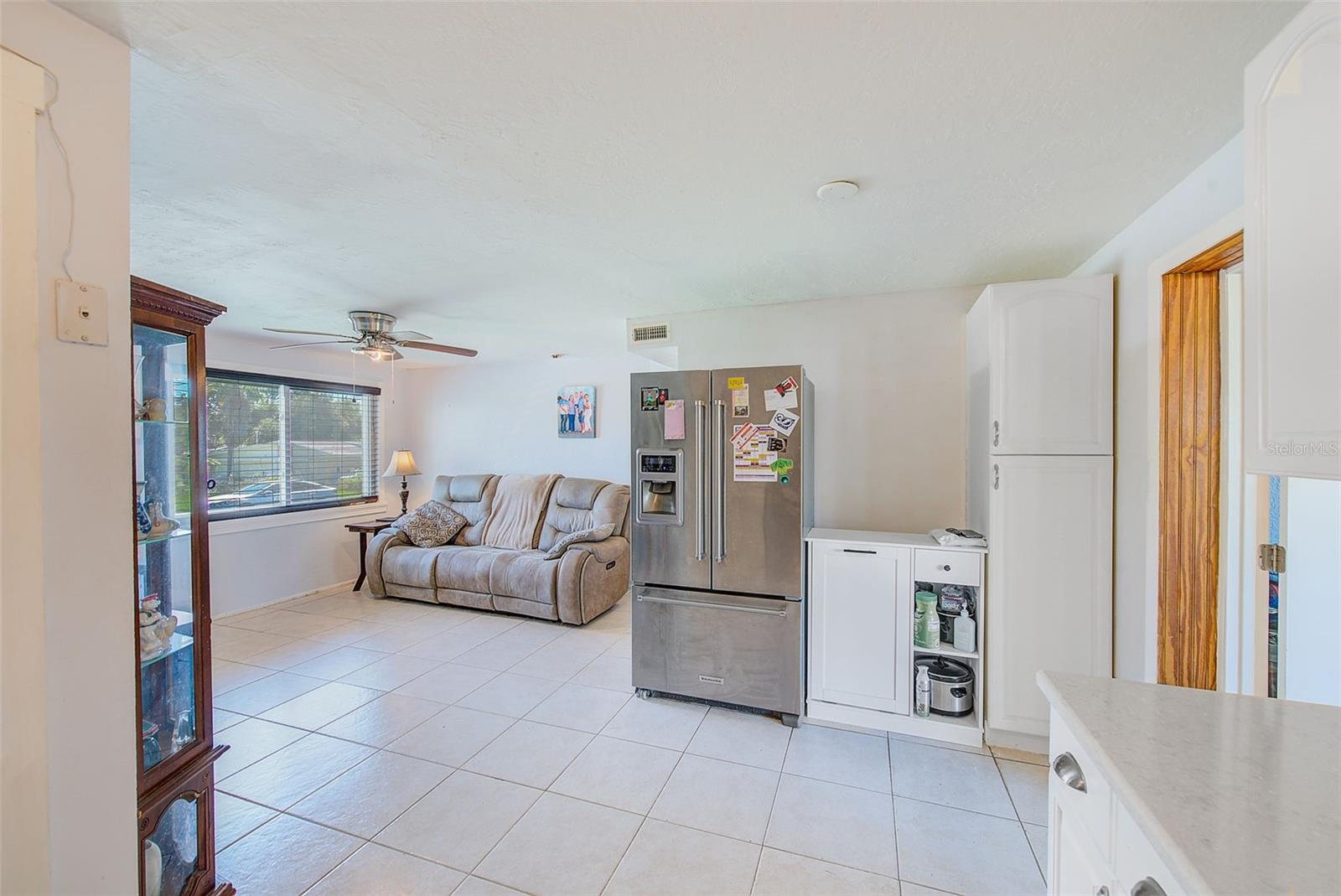 Image 8 of 25 For 10436 117th Drive