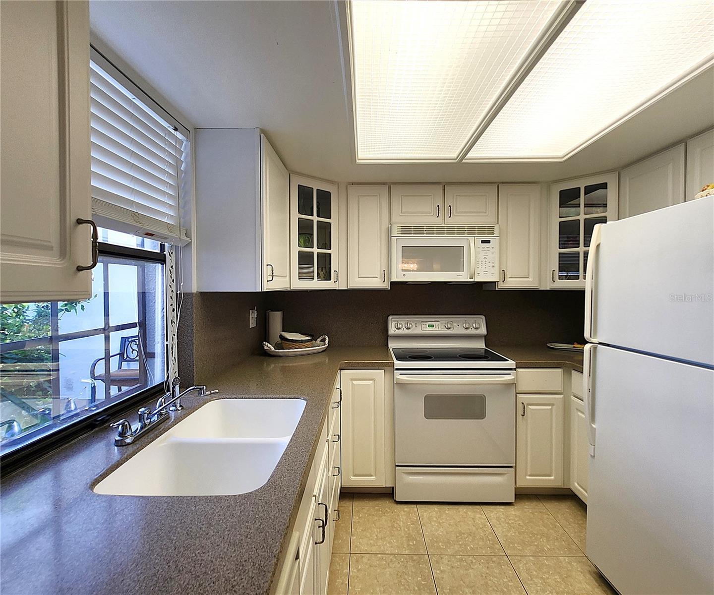 Image 17 of 45 For 14113 Cypress Circle