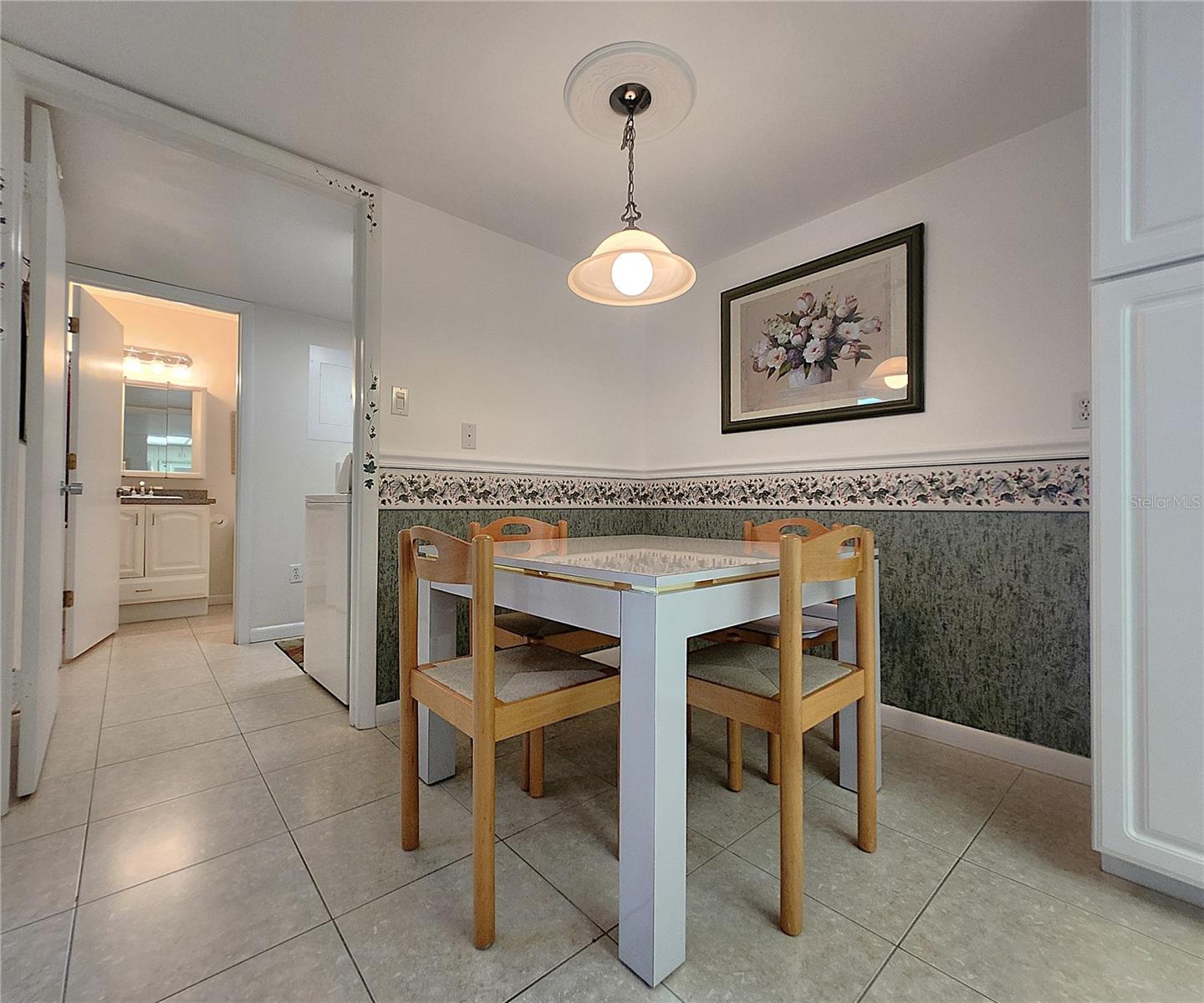 Image 23 of 45 For 14113 Cypress Circle