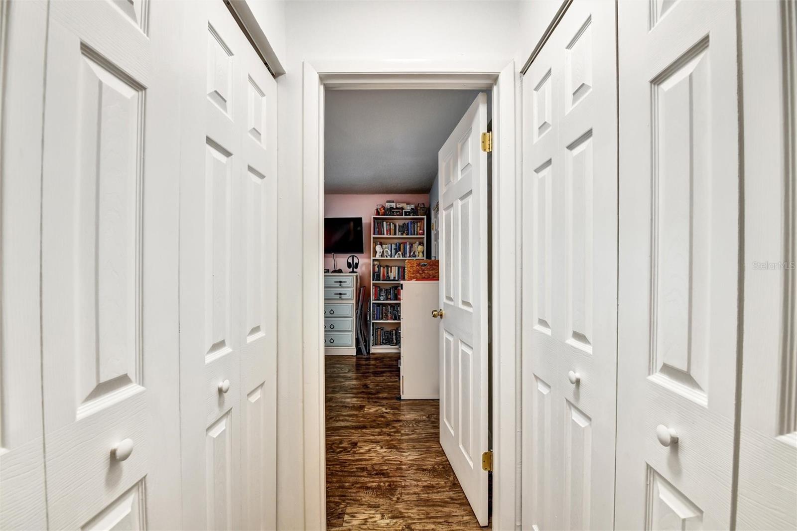 Image 11 of 69 For 2700 Bayshore Boulevard 544