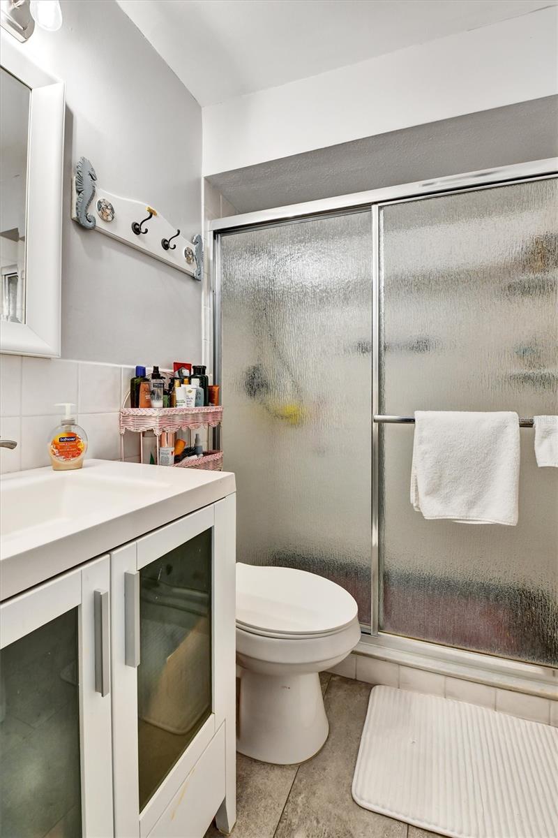 Image 16 of 69 For 2700 Bayshore Boulevard 544