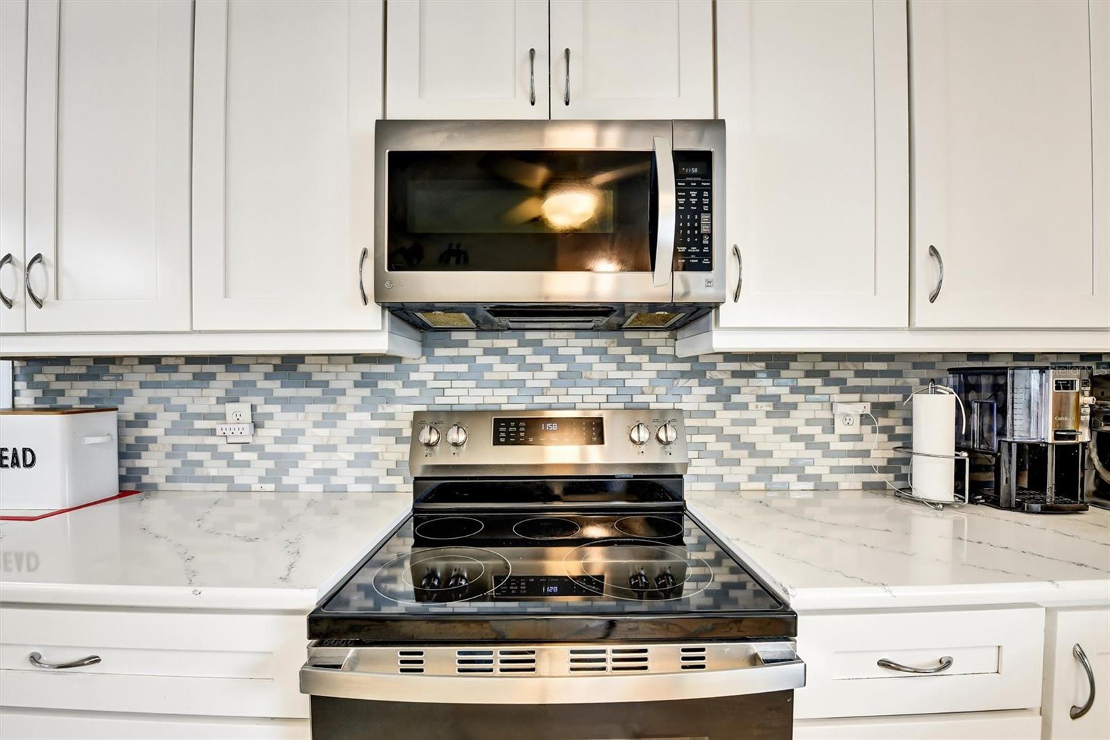 Image 23 of 69 For 2700 Bayshore Boulevard 544