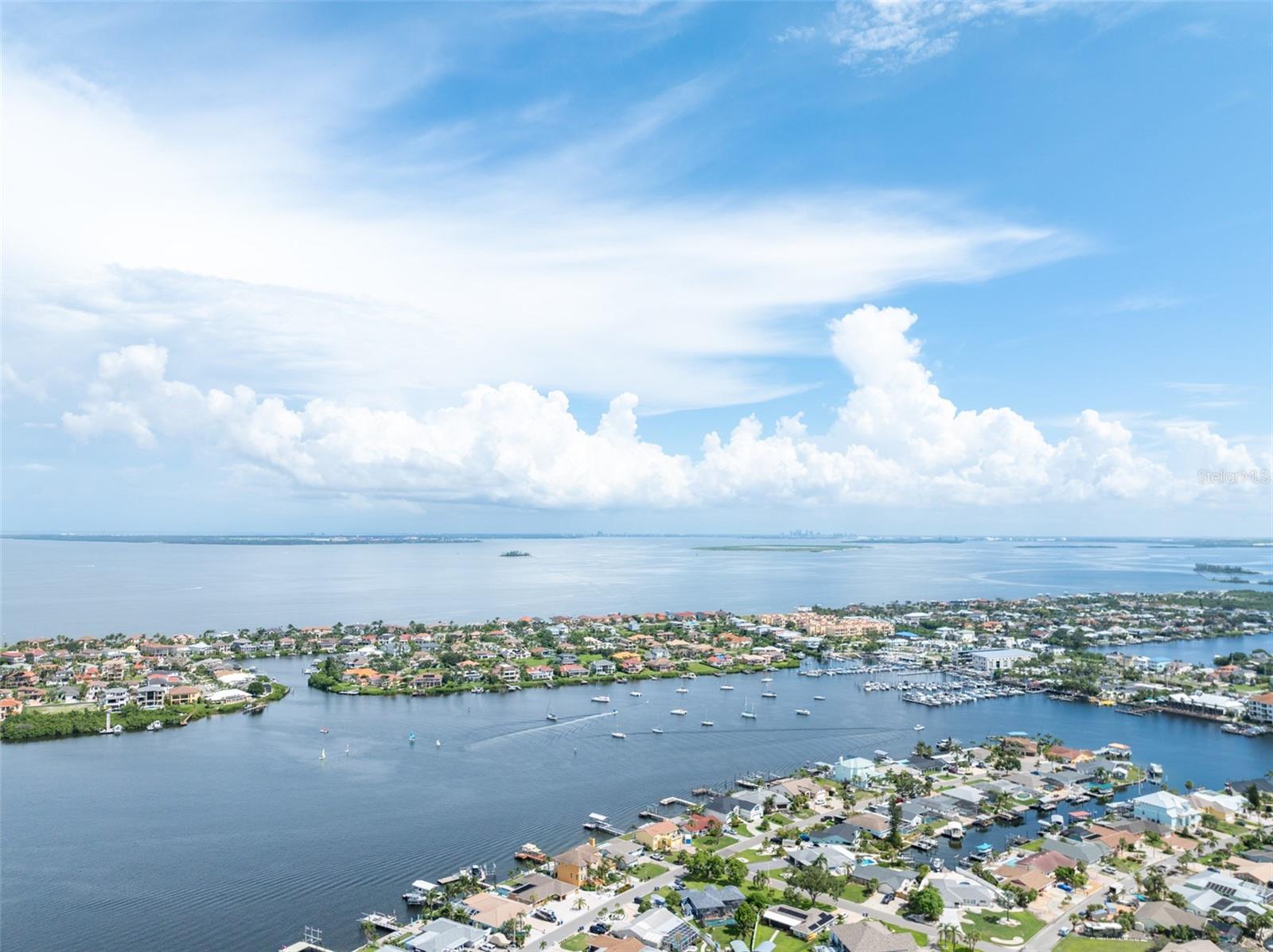 Listing photo id 55 for 835 Symphony Isles Boulevard