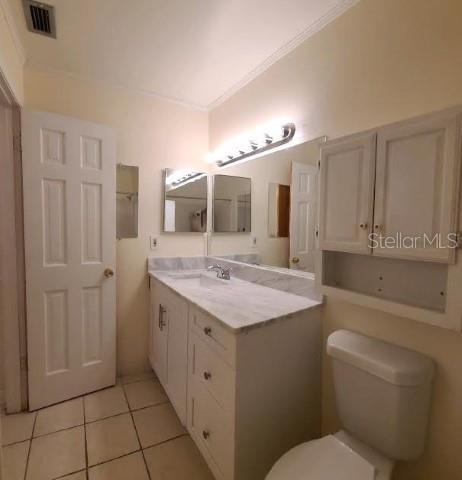 Image 12 of 30 For 8602 Huron Court 50