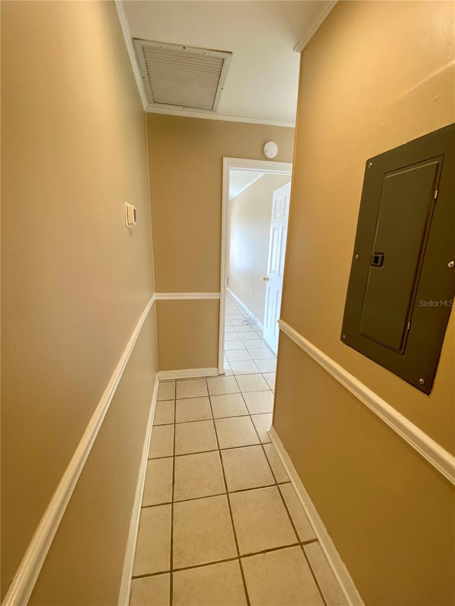 Image 22 of 30 For 8602 Huron Court 50