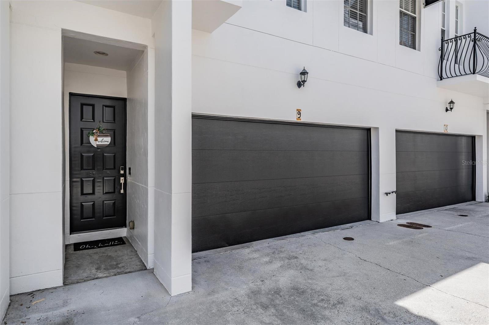 Image 4 of 28 For 3210 Horatio Street 9