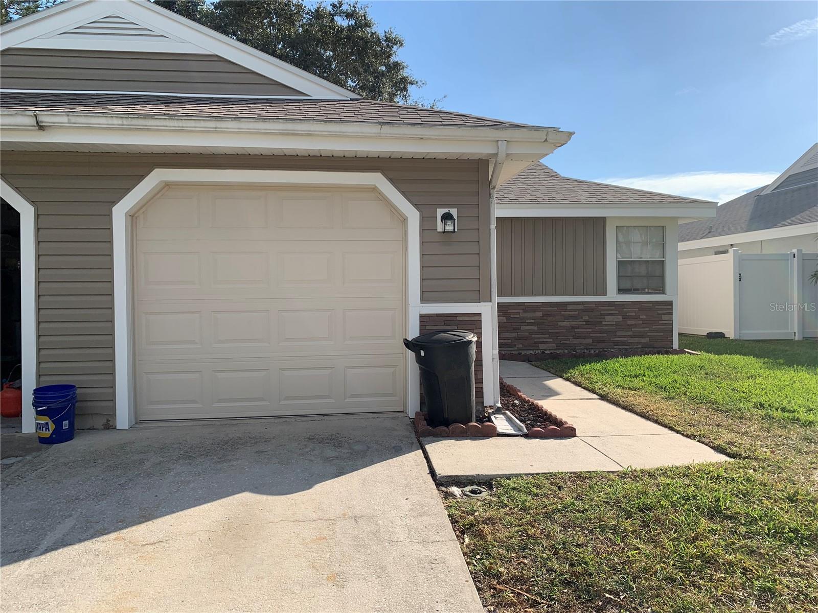 Image 2 of 8 For 3250 Latana Drive