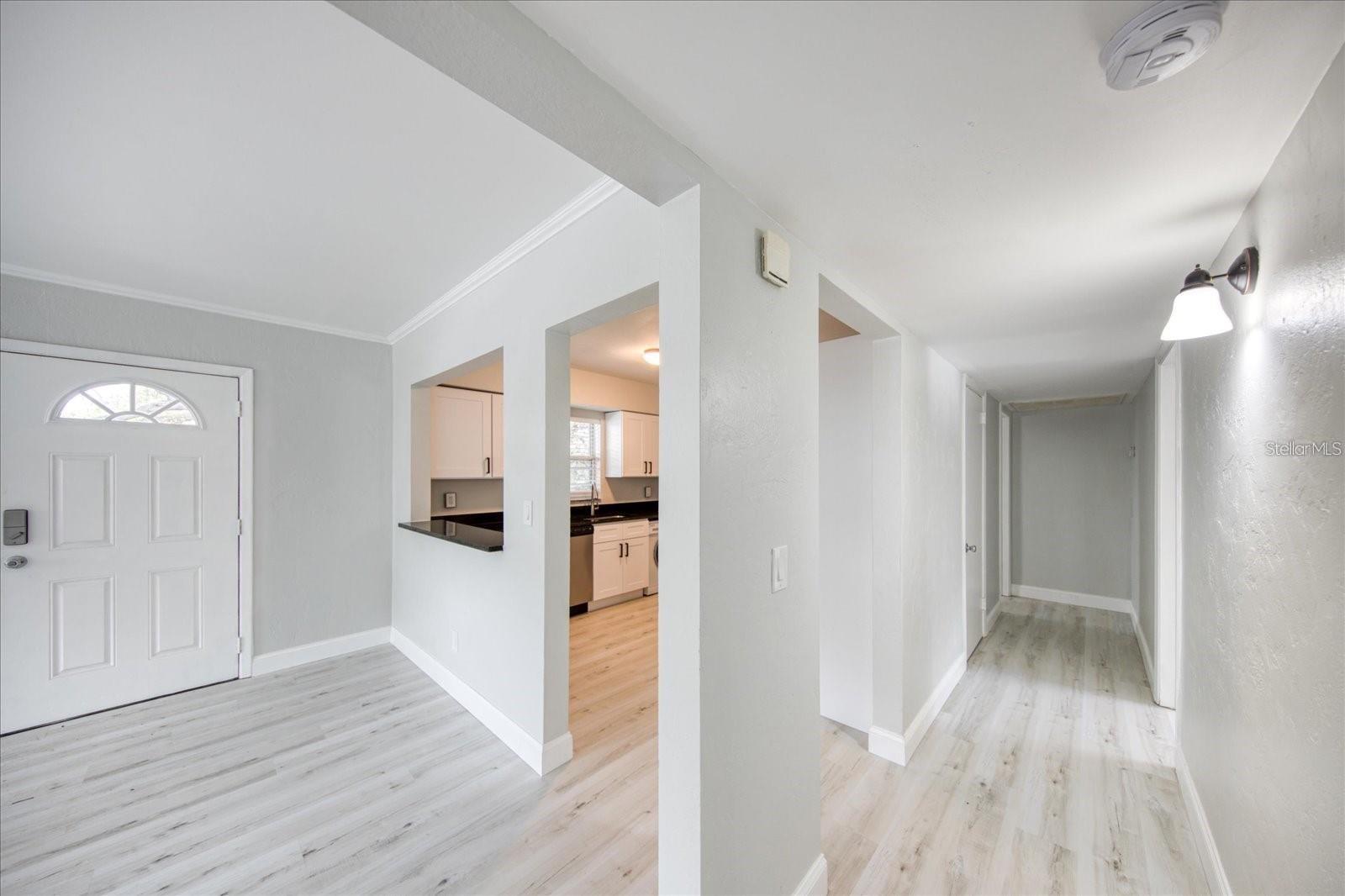 Image 19 of 23 For 662 Union Street B