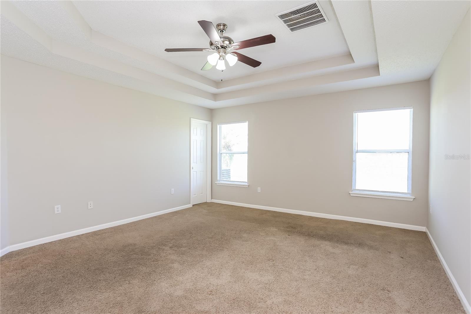 Image 10 of 16 For 10084 Garden Lake Court