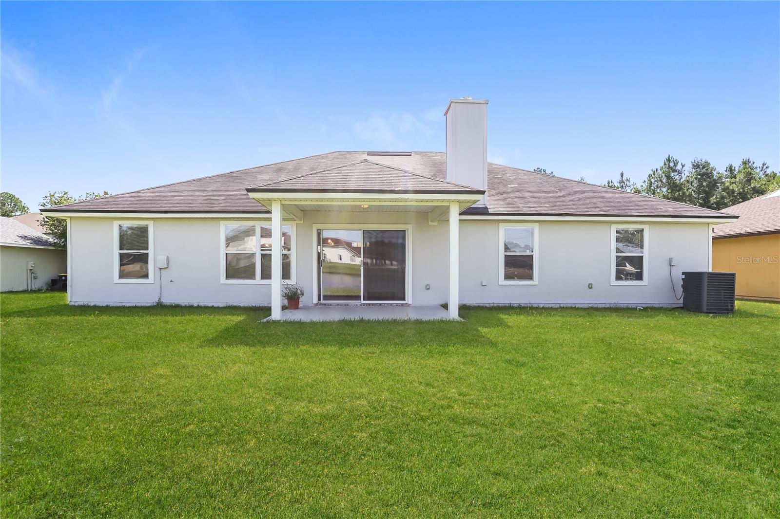 Image 15 of 16 For 10084 Garden Lake Court