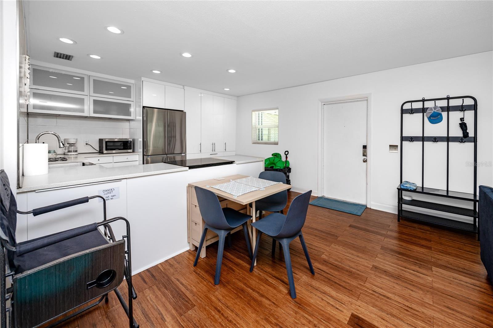 Image 10 of 52 For 4050 4th Street N 116
