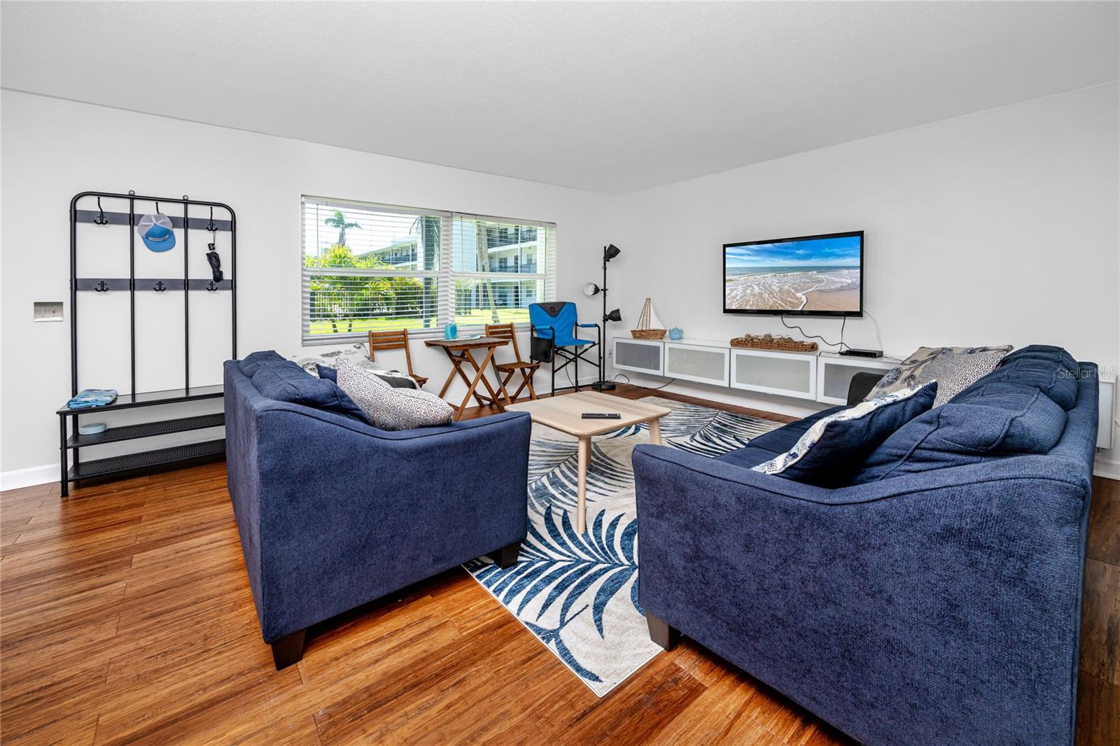 Image 5 of 52 For 4050 4th Street N 116