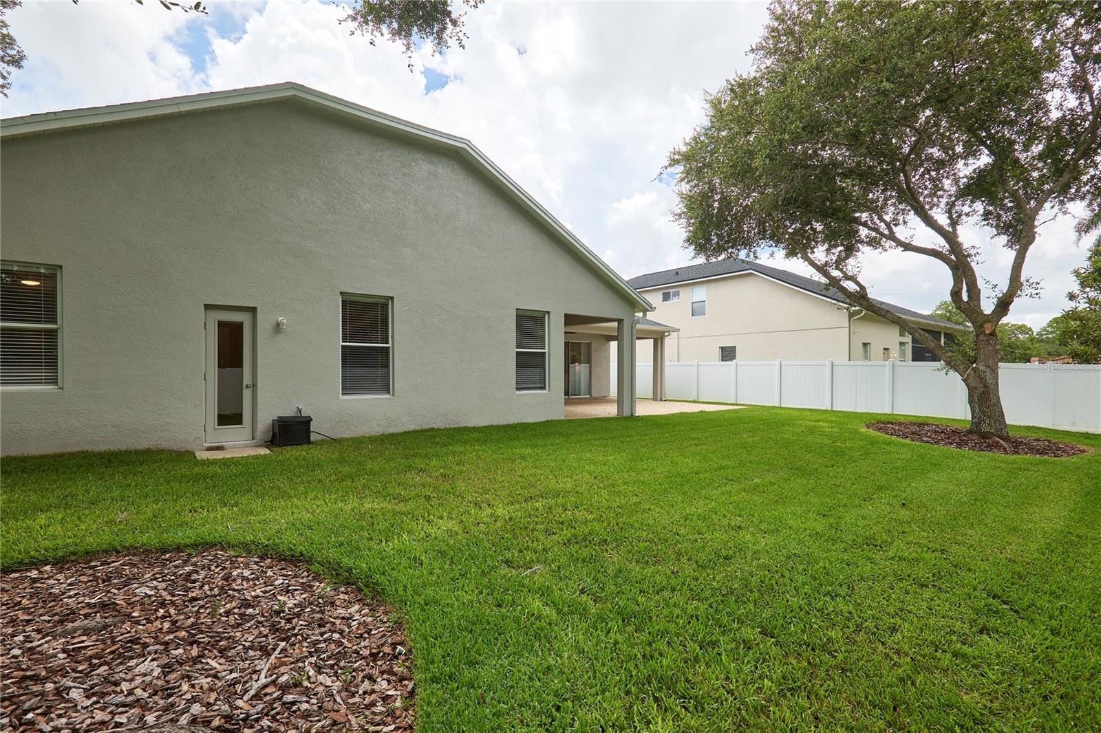 Image 50 of 62 For 15412 Carrillon Estates Boulevard