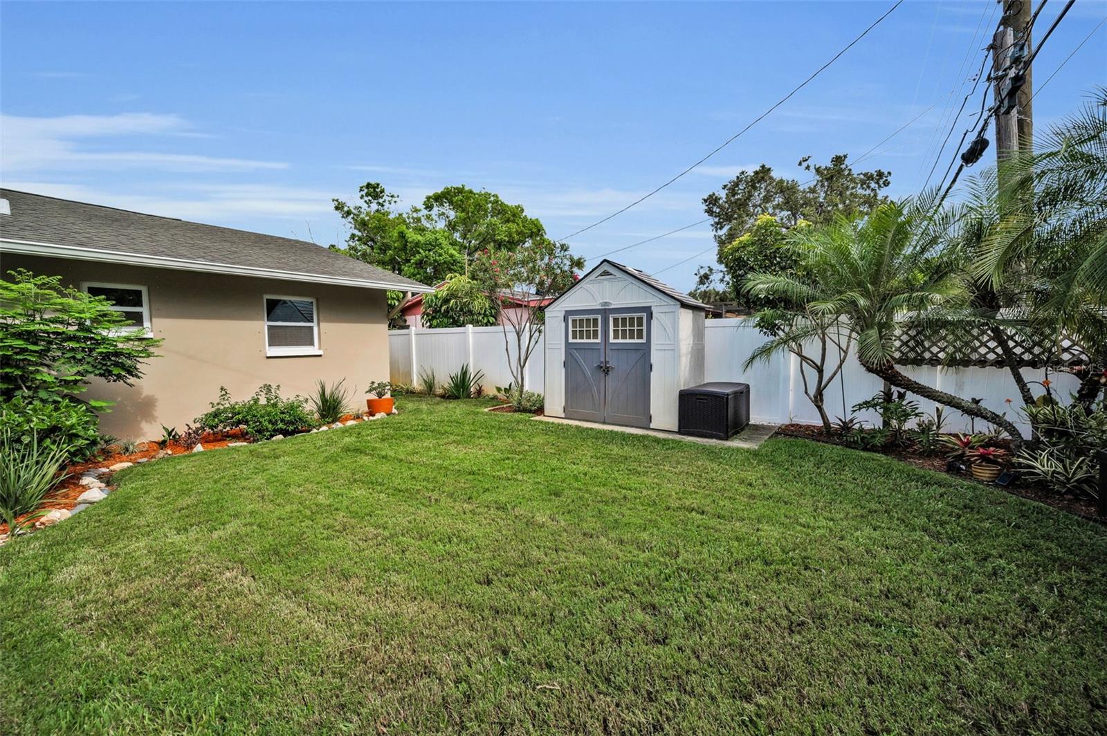 Image 37 of 46 For 11236 116th Street