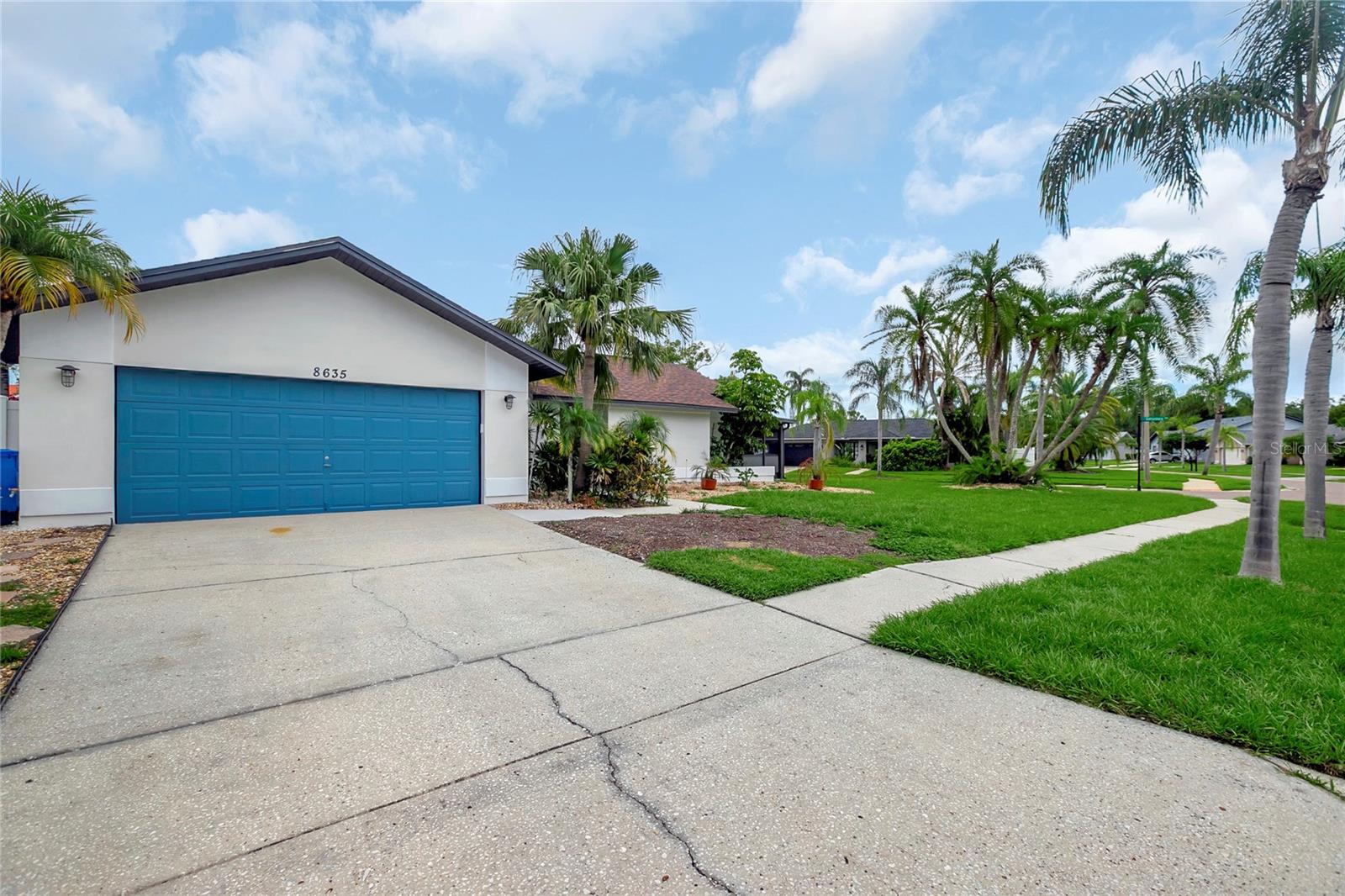 Listing photo id 42 for 8635 Chadwick Drive