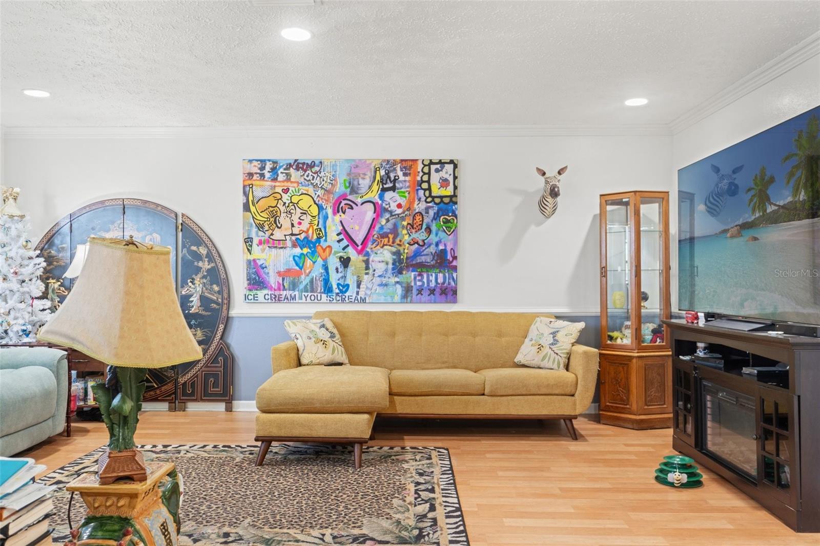 Image 3 of 31 For 7614 Radcliffe Circle #202b
