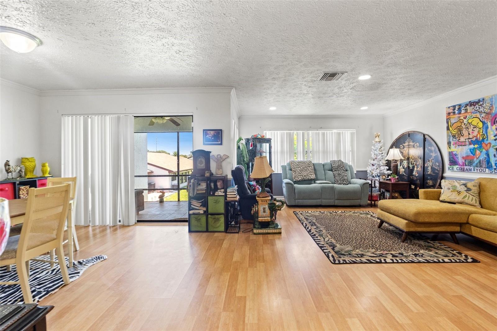 Image 4 of 31 For 7614 Radcliffe Circle #202b