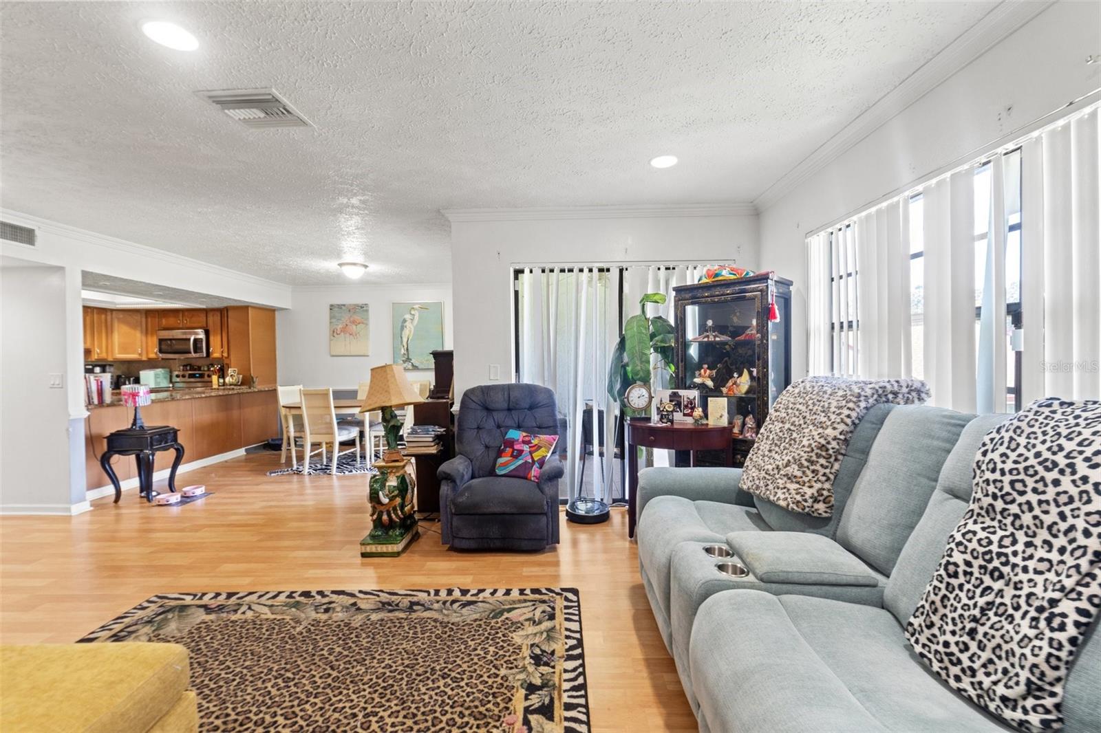 Image 6 of 31 For 7614 Radcliffe Circle #202b
