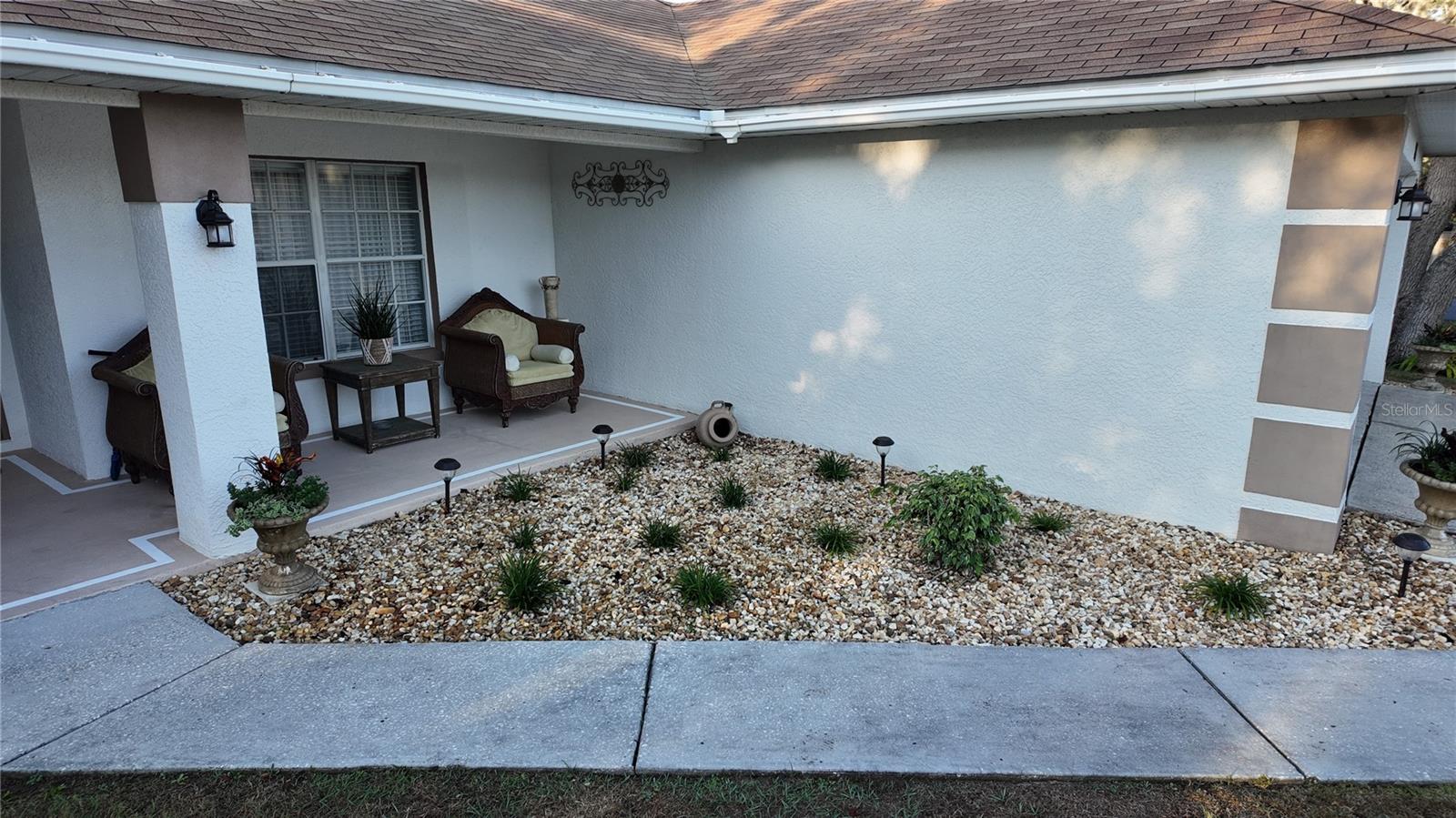 Image 8 of 62 For 270 Planter Road