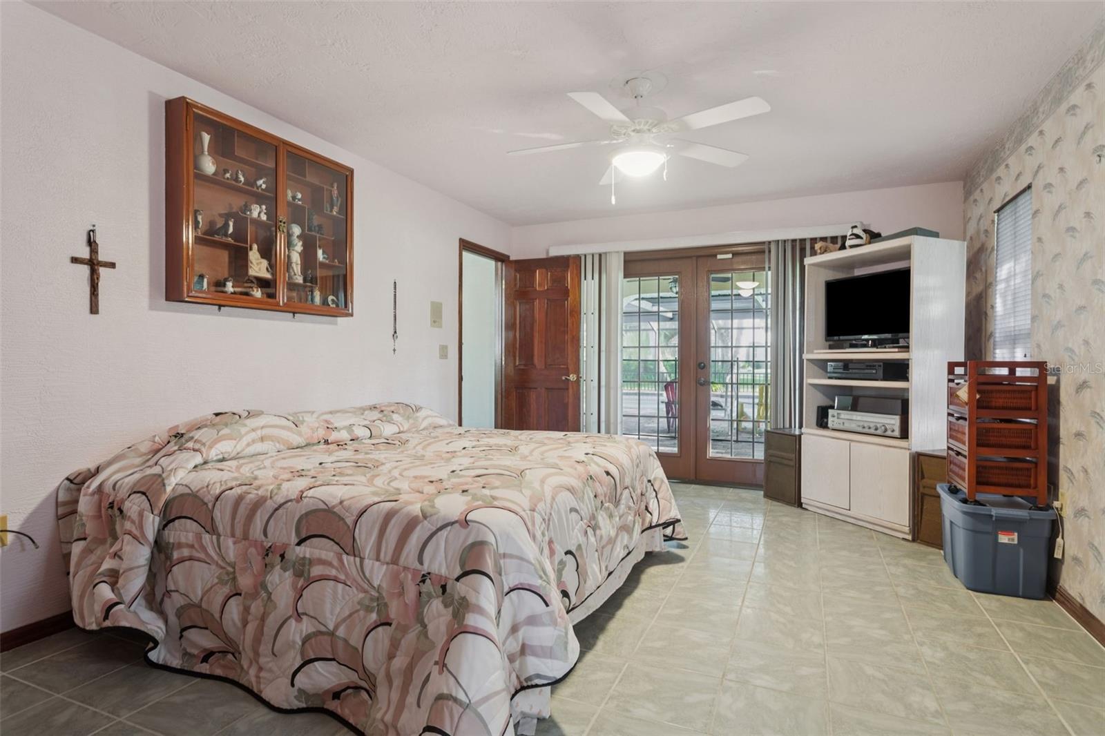 Image 25 of 56 For 13747 Forest Ridge Court
