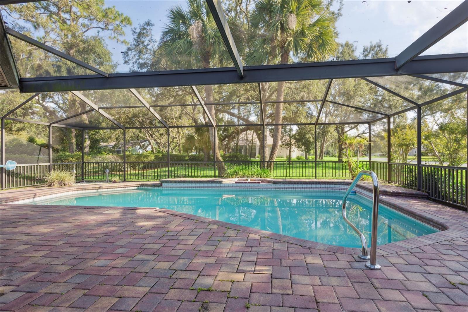 Image 34 of 56 For 13747 Forest Ridge Court