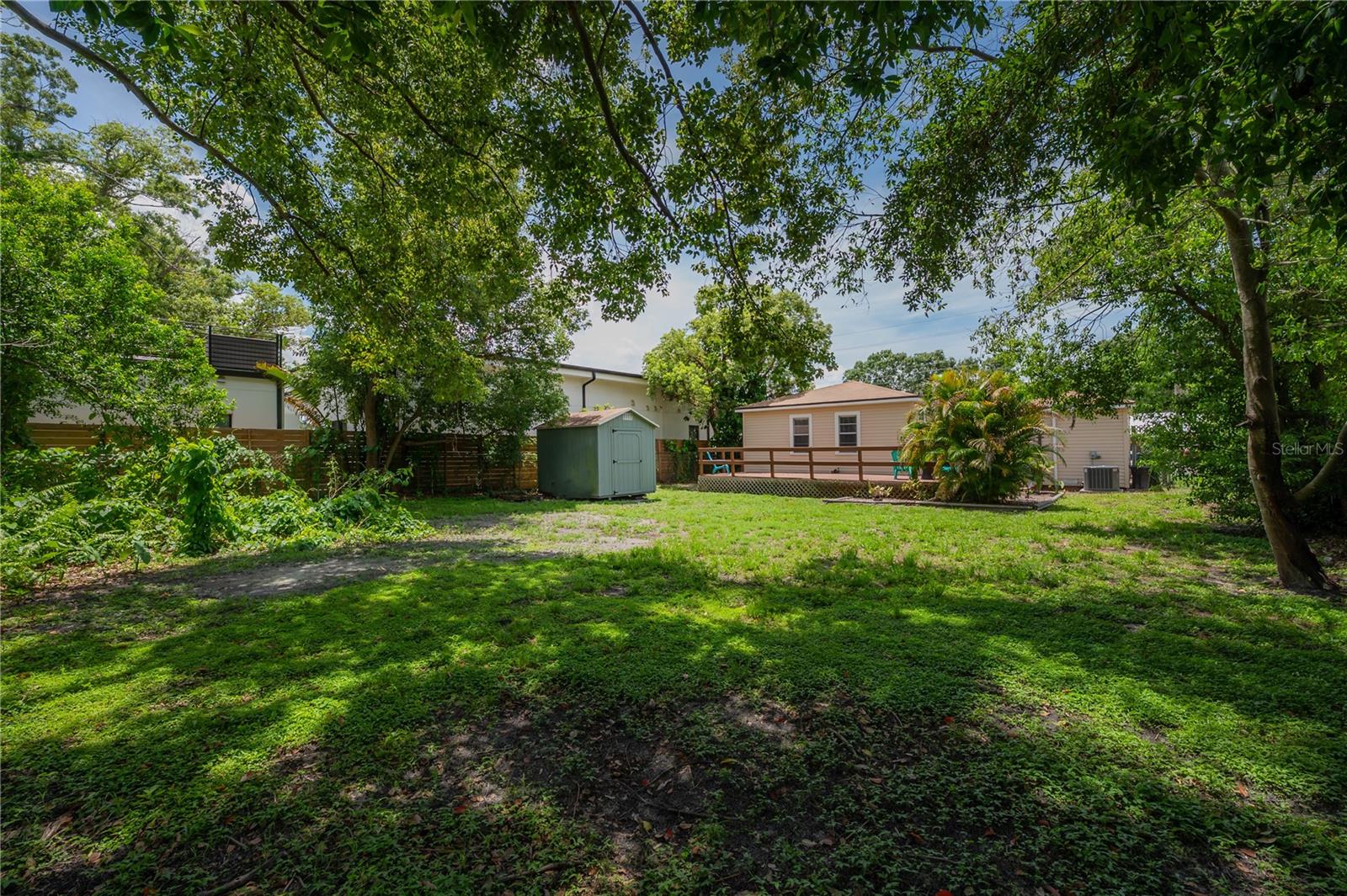 Image 48 of 58 For 811 Peninsular Street
