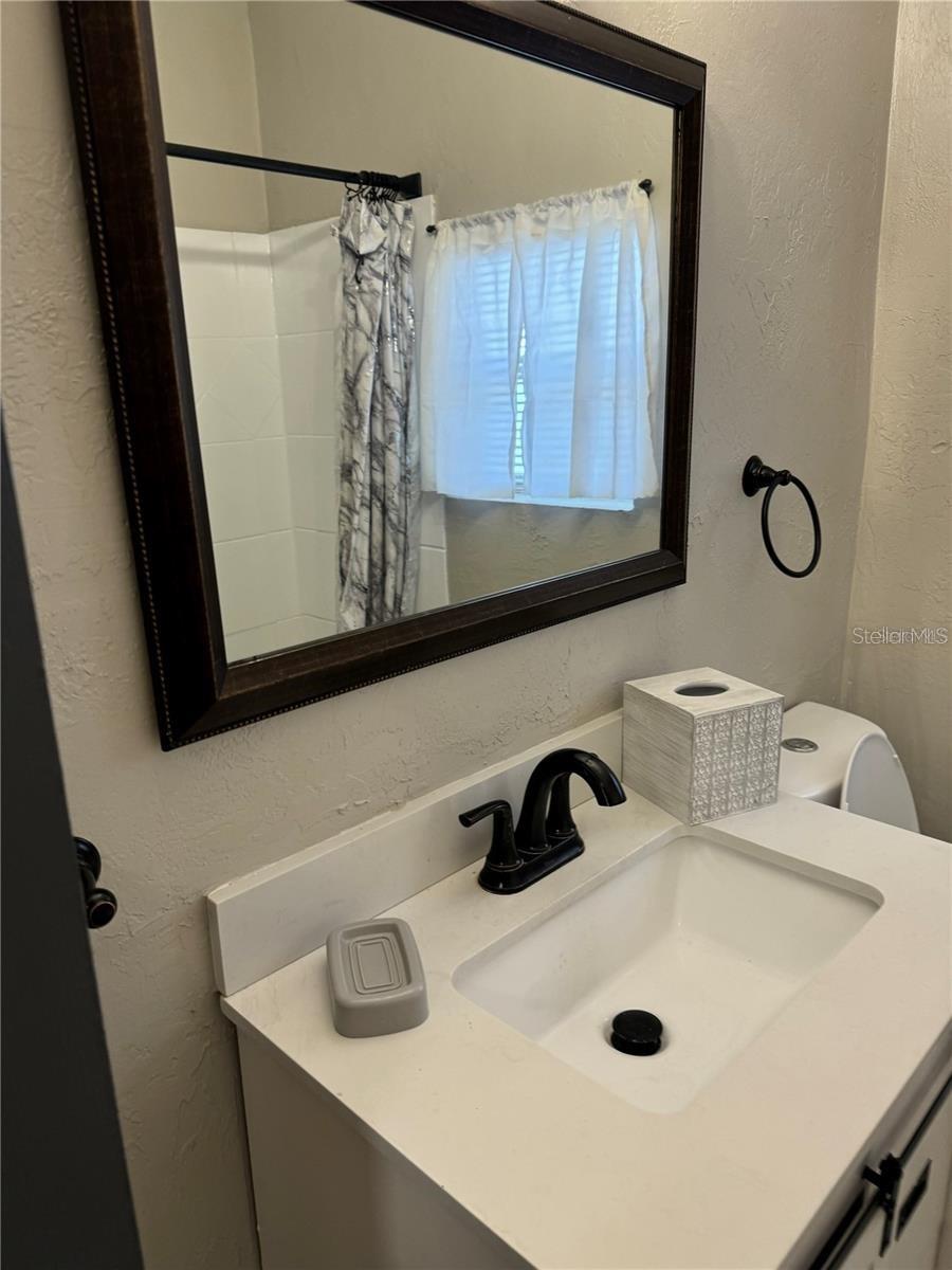 Image 6 of 8 For 3909 18th Avenue S