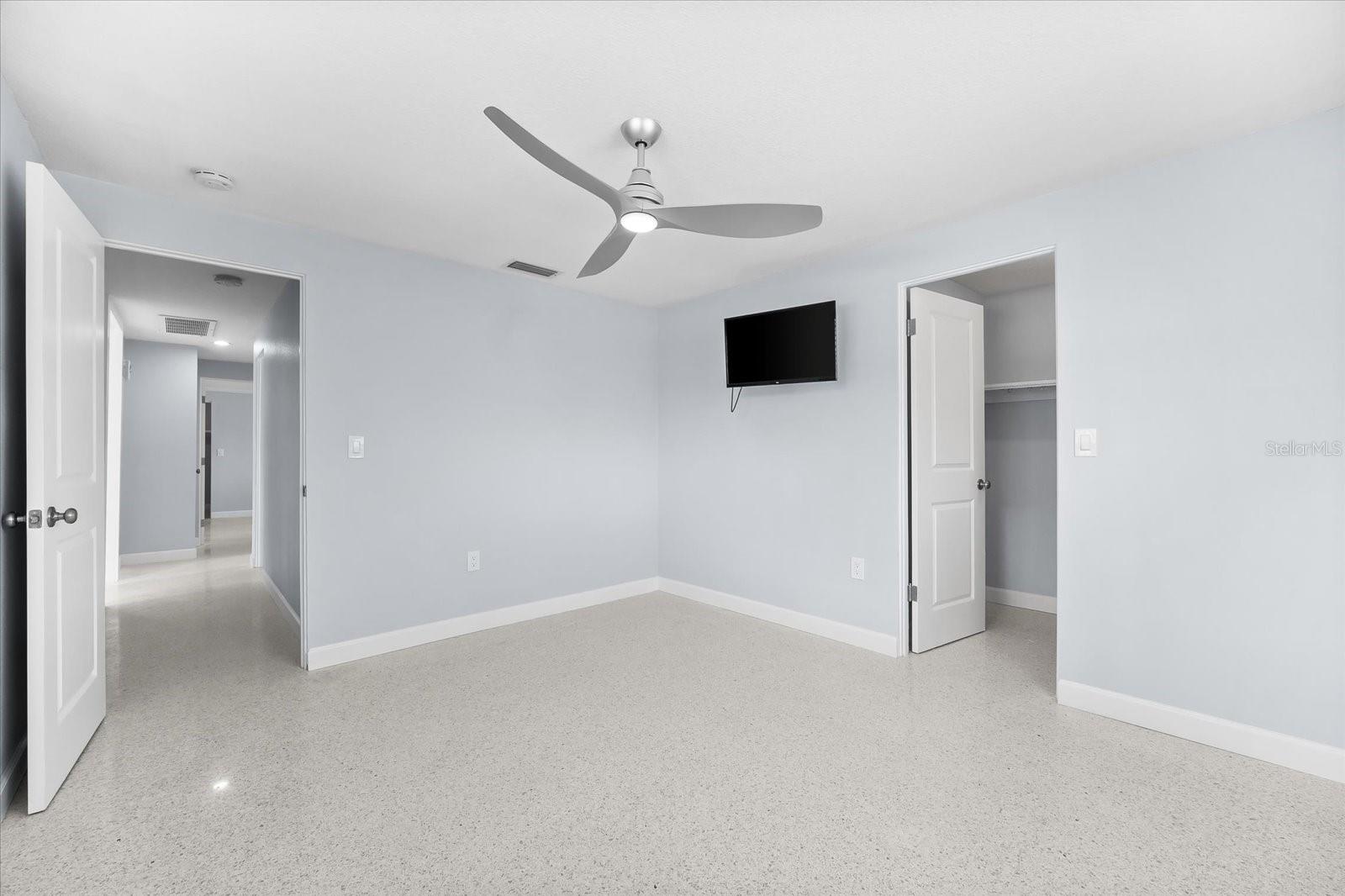 Image 29 of 70 For 501 De Narvaez Drive