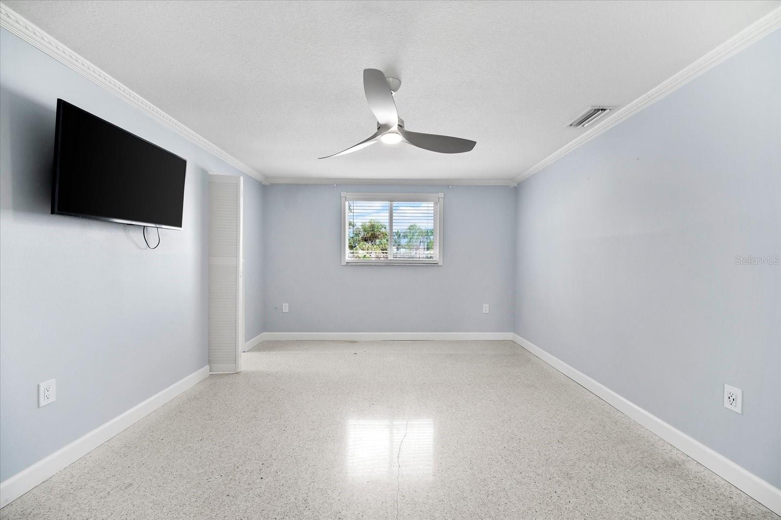 Image 32 of 70 For 501 De Narvaez Drive