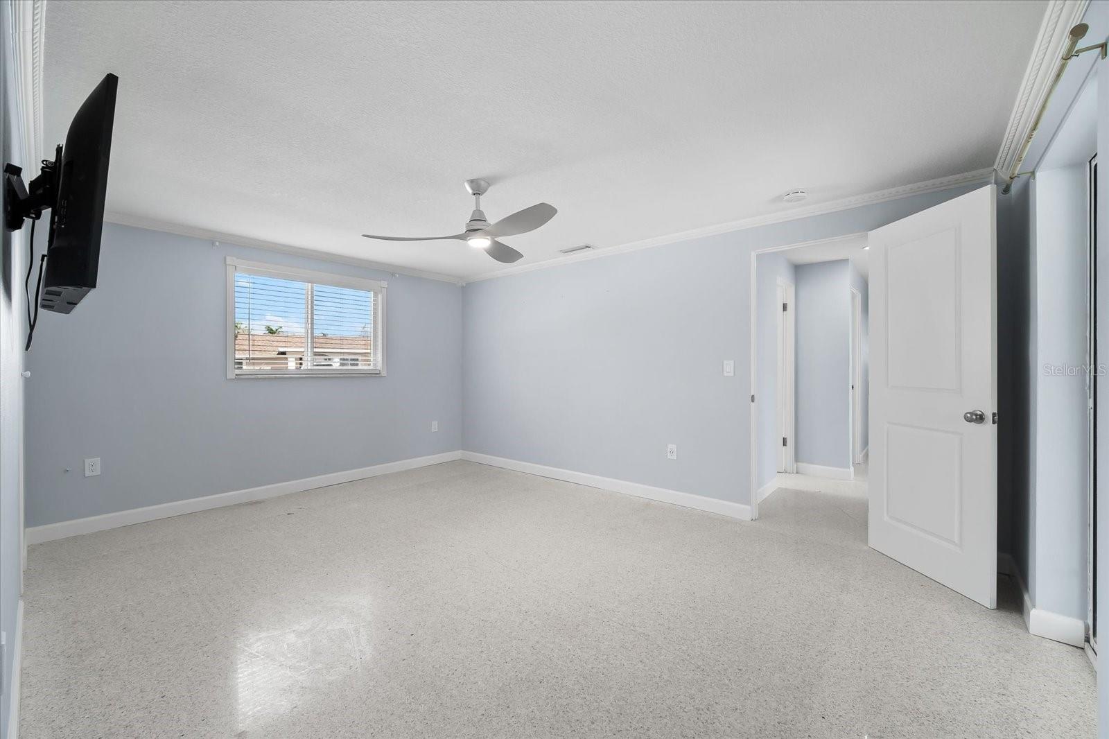 Image 33 of 70 For 501 De Narvaez Drive