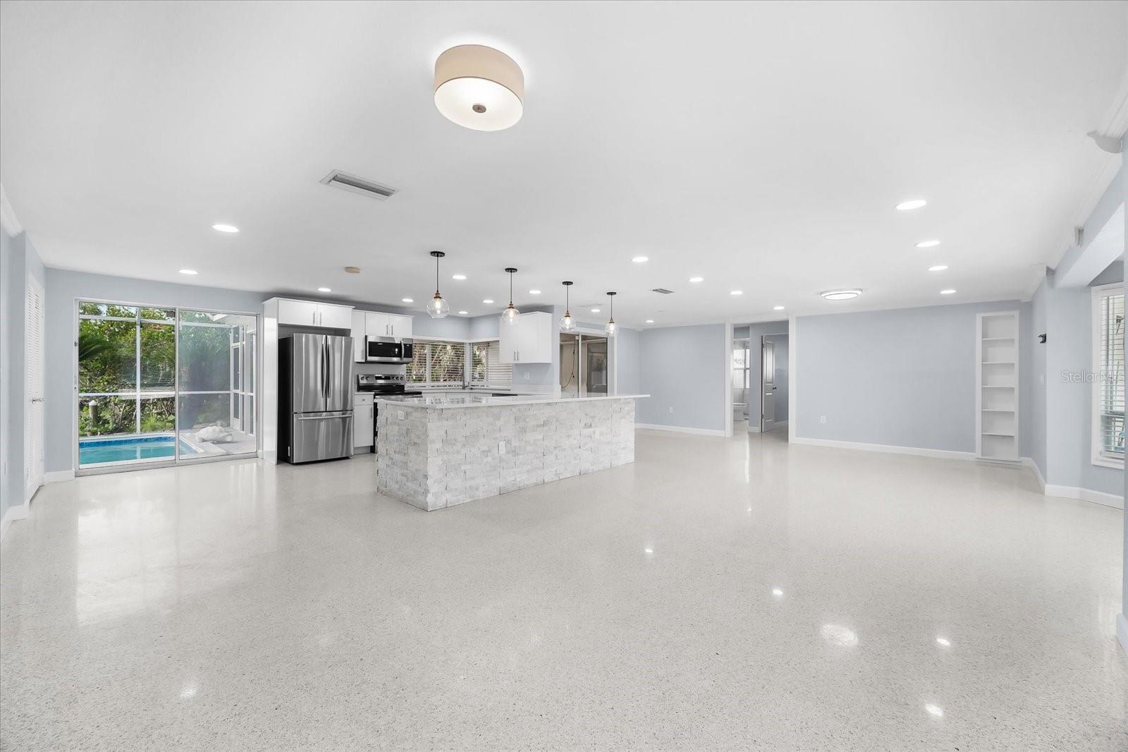 Image 6 of 70 For 501 De Narvaez Drive