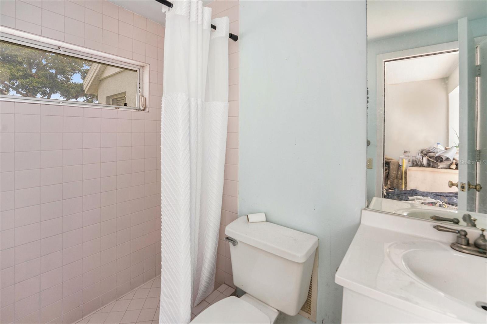 Image 20 of 26 For 1763 Pebble Hill Court