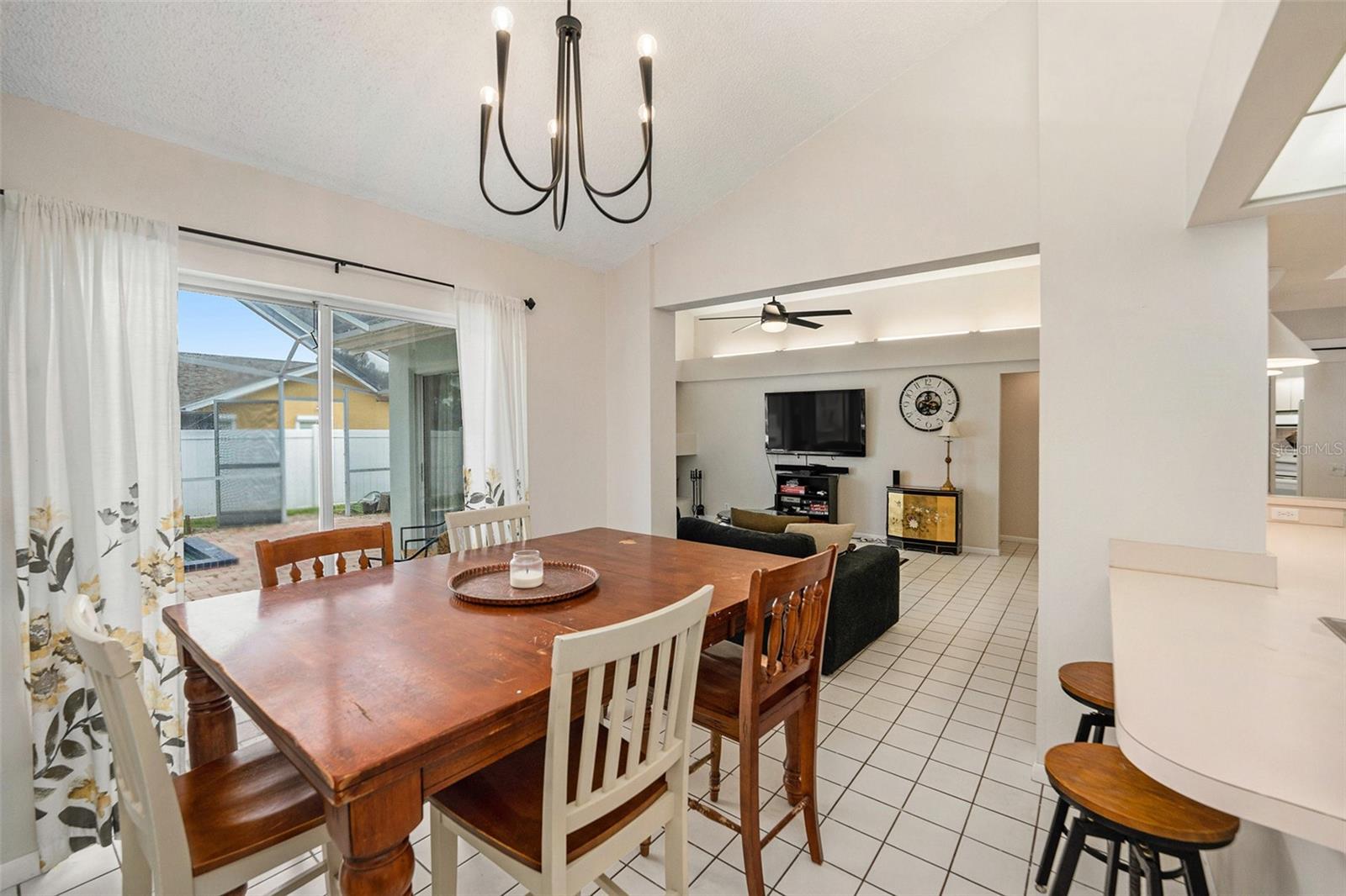 Image 8 of 26 For 1763 Pebble Hill Court