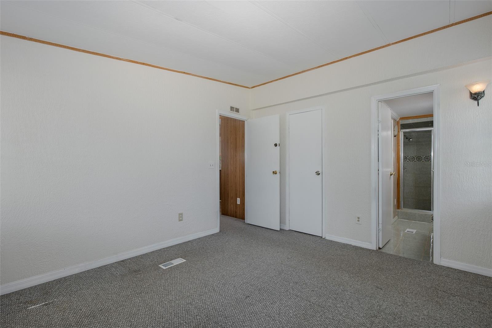 Image 24 of 40 For 12823 Litewood Drive