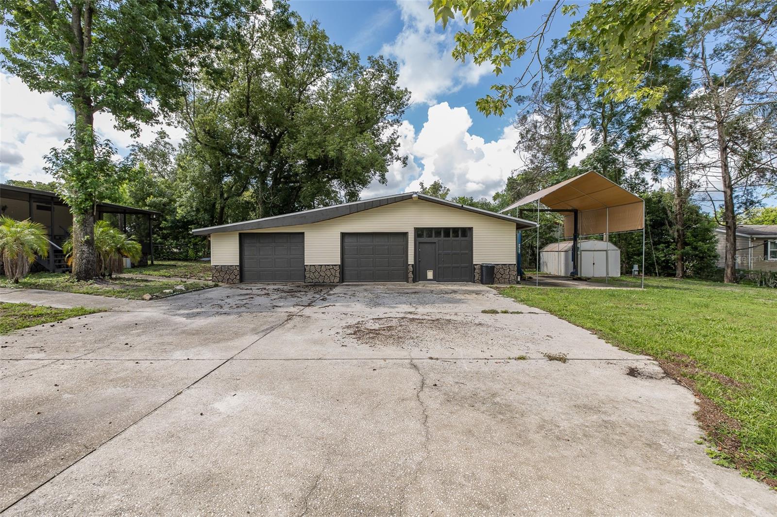 Image 5 of 40 For 12823 Litewood Drive
