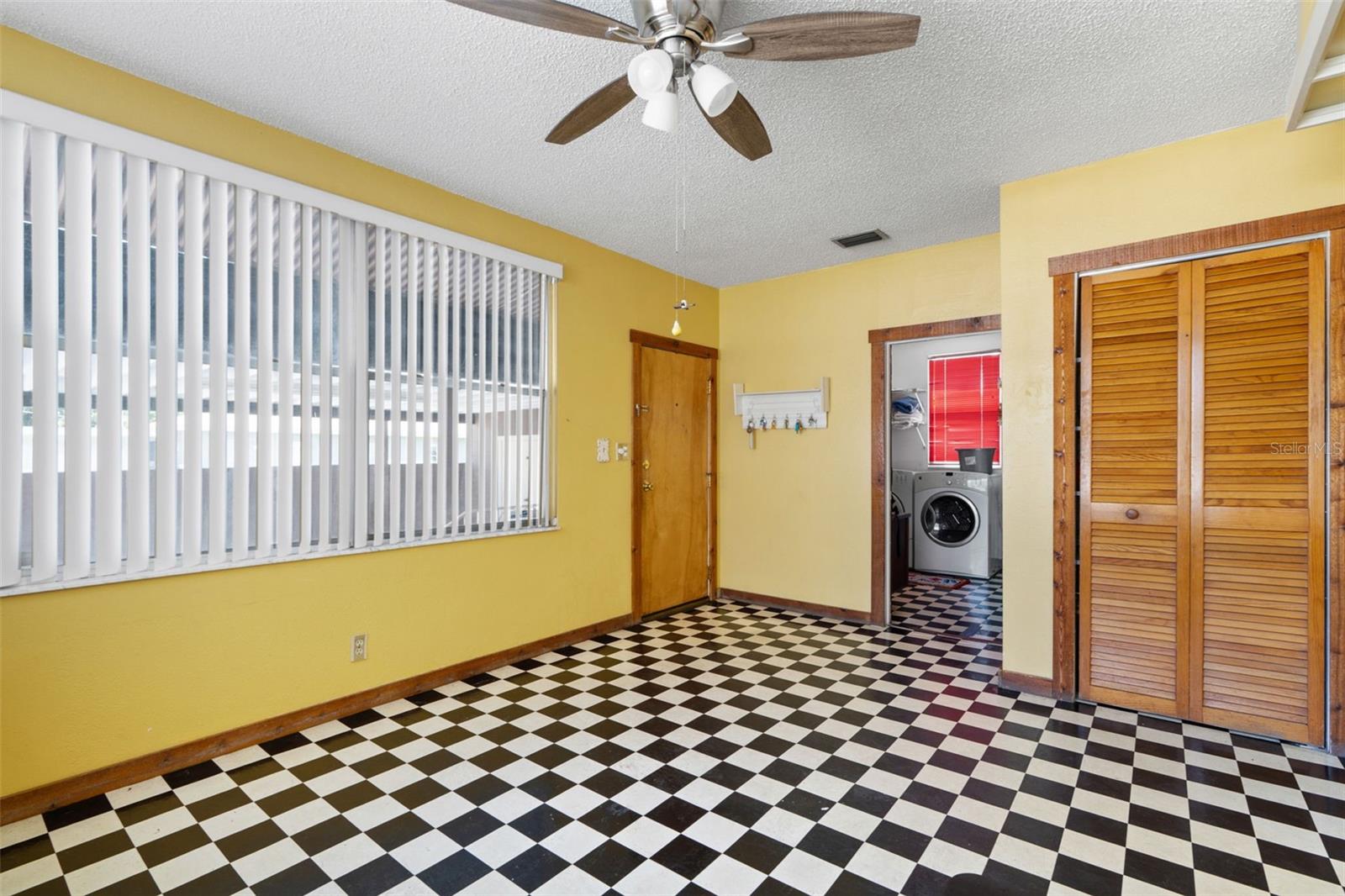 Image 11 of 25 For 1701 Tampania Avenue