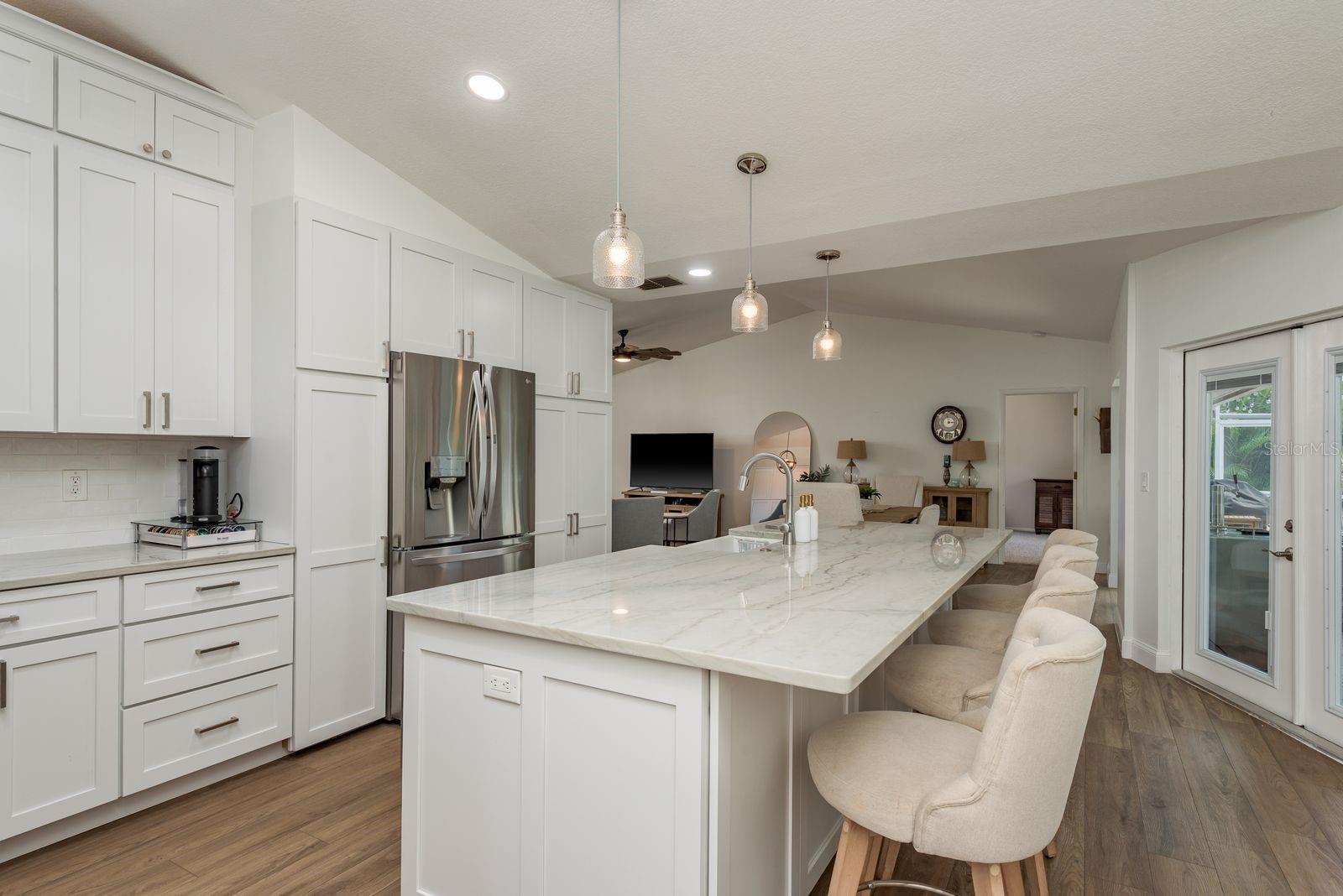 Image 7 of 28 For 2800 Resnik Circle W