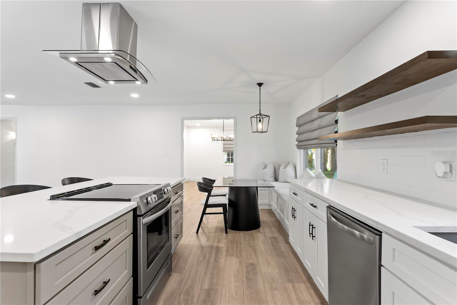 Image 16 of 39 For 4708 Neptune Street
