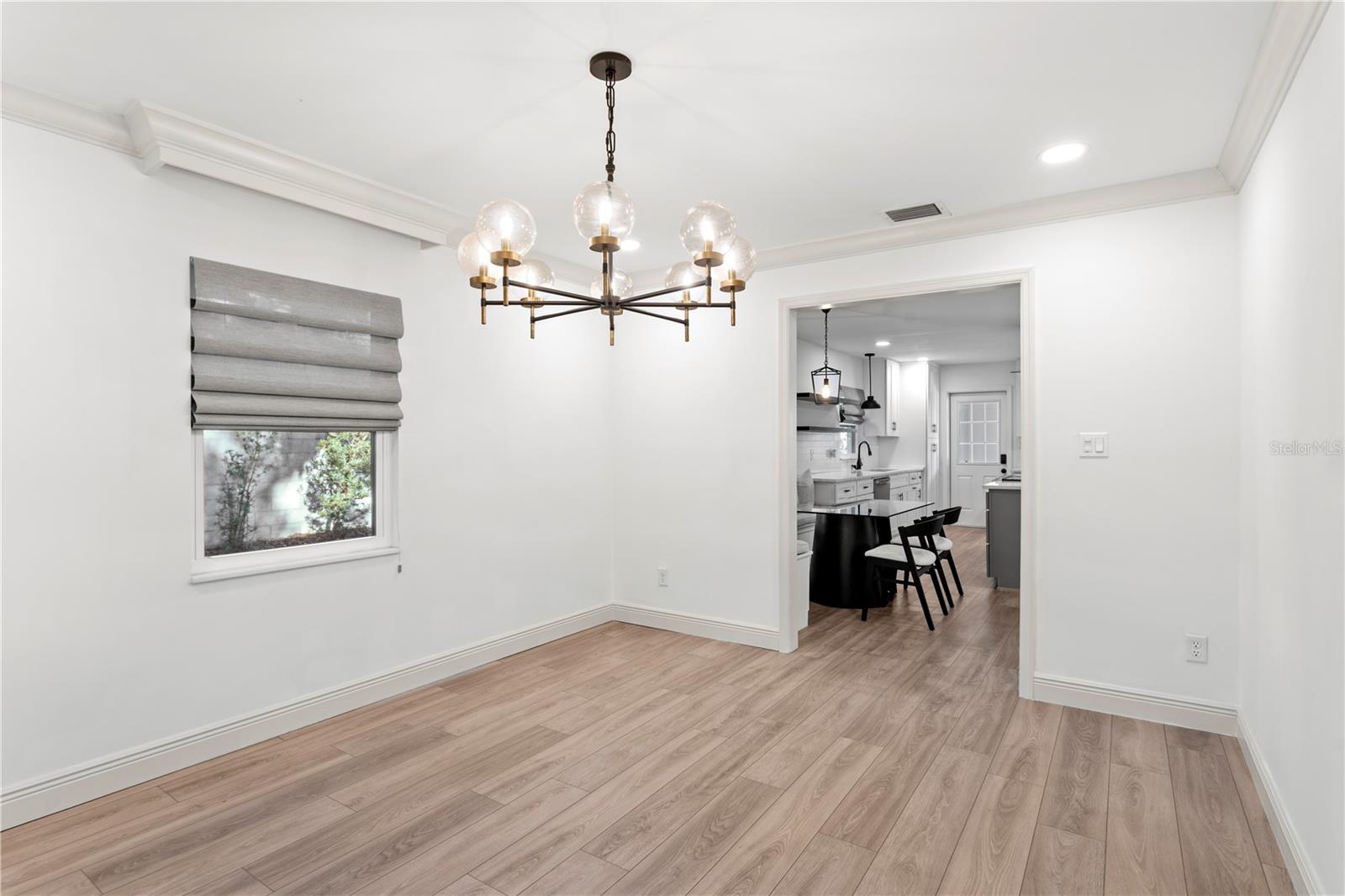 Image 21 of 39 For 4708 Neptune Street