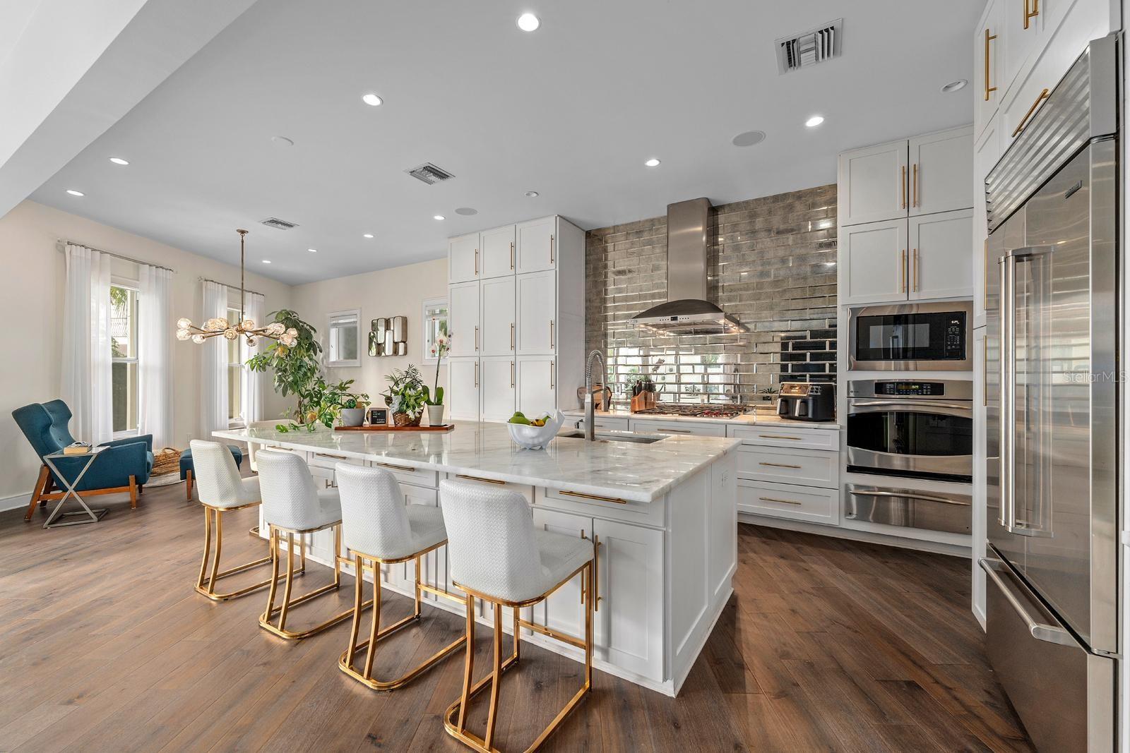 Image 14 of 50 For 2711 Trilby Avenue