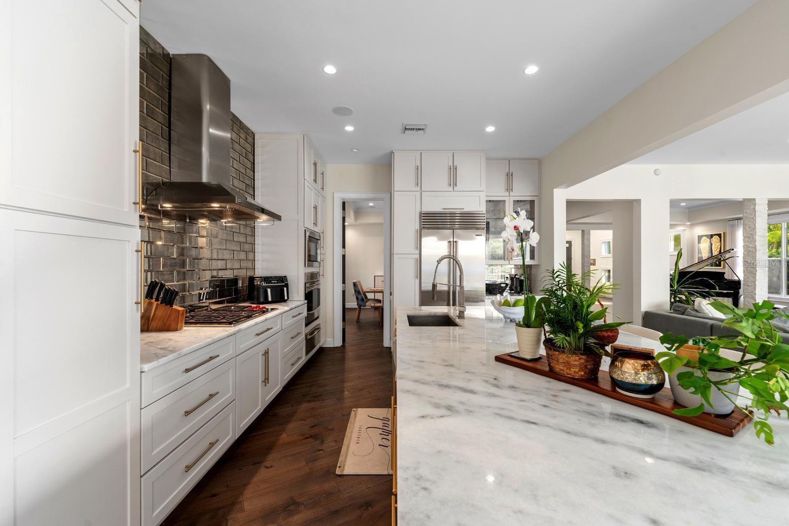 Image 16 of 50 For 2711 Trilby Avenue